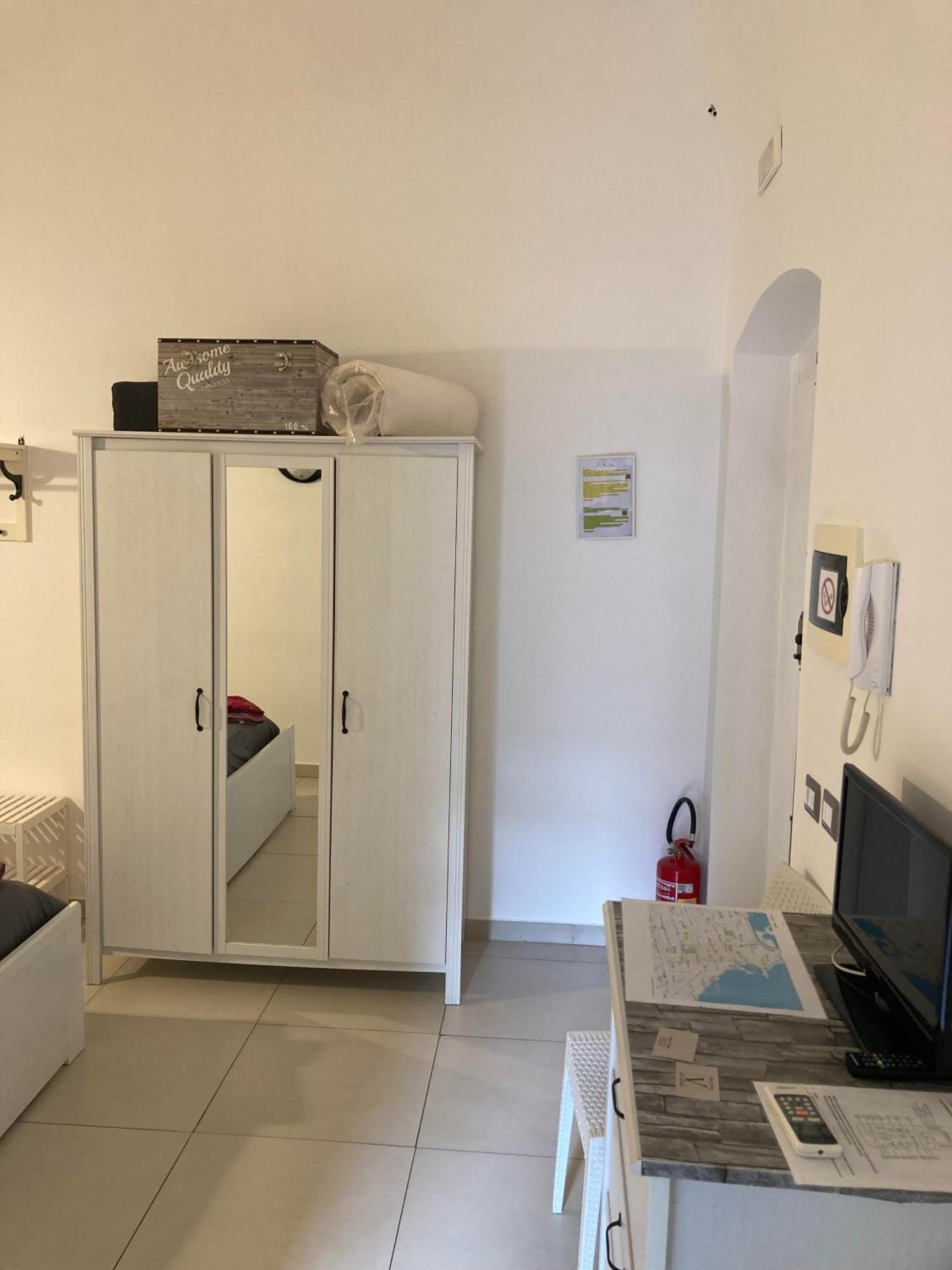 Appartamento Aurora Bari Exterior foto